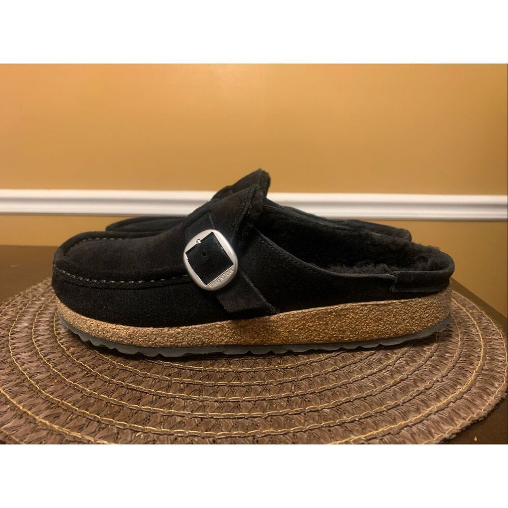 Birkenstock Women's Narrow Fit Buckley Shearling Clog Black US:9-9.5/EU 40 - Picture 2 of 9